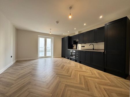Burlington Place, Eastbourne - Photo 3