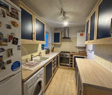 2 bedroom flat to rent - Photo 6