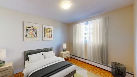 Minutes to Wellington and The Bayview LRT Station! - Photo 4