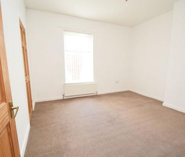 2 bedroom house to rent - Photo 2
