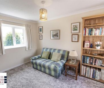 4 bedroom detached house to rent - Photo 3