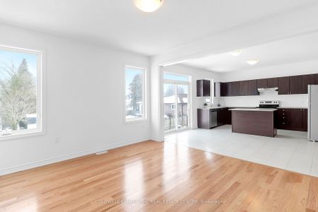 Detached Home For Lease | X8027266 - Photo 5