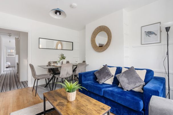 2 Bed Flat, Camden Street, NW1 - Photo 1