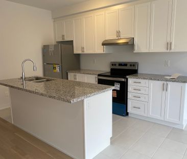 For Lease - 36 John Canning Way, Markham, Ontario - Photo 5