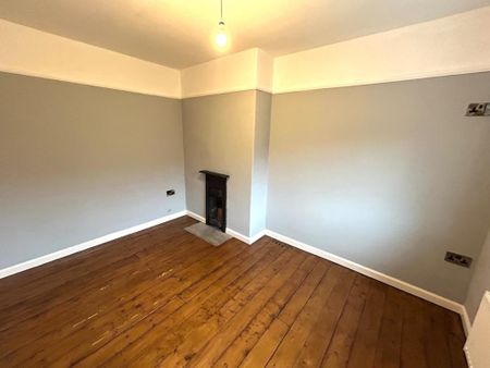 3 bedroom terraced house to rent - Photo 2