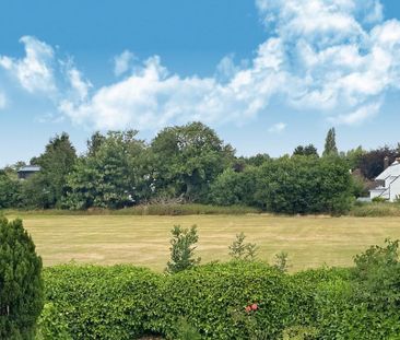 4 bedroom semi-detached house to rent - Photo 1