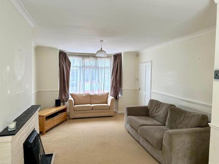 3 bedroom house to rent - Photo 3