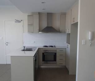 Conveniently Located Central Park Ellenbrook Apartment - Photo 4