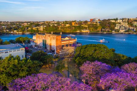 Inner-City Living in the Heart of New Farm - Photo 2