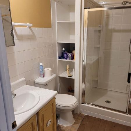 Chambre pour étudiant, étudiantes seulement - Photo 4