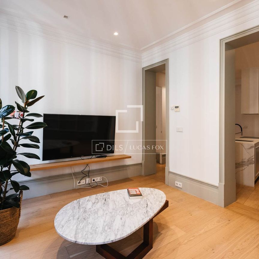 Excellent 2 Bedroom apartment for rent in Justicia, Madrid - Photo 1