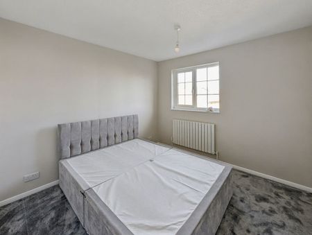 Heaton Close, Radbrook, Shrewsbury, Shropshire.,SY3 6AX - Photo 4