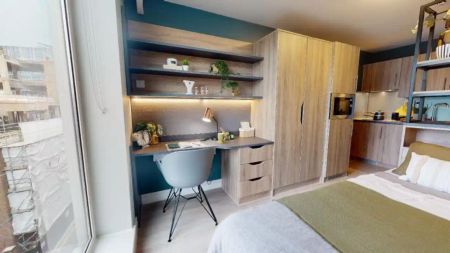 Bronze Studio - Photo 4