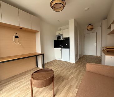 Location Appartement 1 pièce 20m² MAROMME 76150 - Photo 2