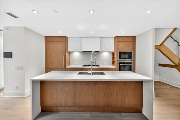 For Lease - 118 Merchants' Wharf N/A Unit# 105, Toronto, Ontario - Photo 1