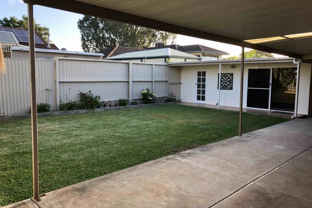 Stylish Family Home in Prime Rostrevor - Photo 1