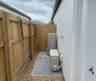 2/2 Seagrass St, Deception Bay, Qld 4508 - Photo 2