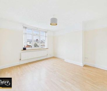 Westmorland Avenue, Blackpool, FY1 - Photo 4