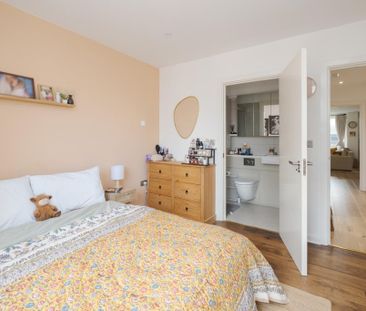 2 bedroom apartment to rent - Photo 5
