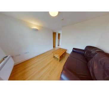 1 bedroom flat to rent - Photo 2