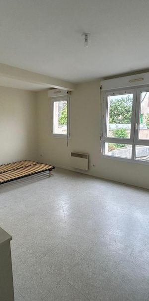 Location Appartement 1 pièce 24m² LAVAL 53000 - Photo 1