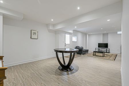 For Lease - 12 Kent Matthew Street Unit# Basement, Richmond Hill, Ontario - Photo 5