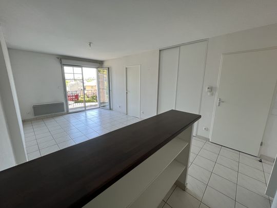 Location Appartement 2 pièces 38m² RODEZ 12000 - Photo 1