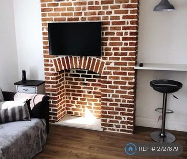 1 bedroom in a house share to rent - Photo 6