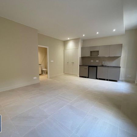 Location Appartement 1 pièce 31m² NARBONNE 11100 - Photo 3