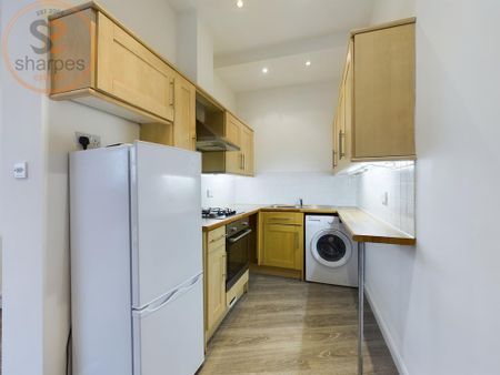 2 bedroom flat to rent - Photo 4