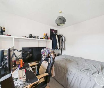 Temple Row Close, Leeds, LS15 - Photo 5