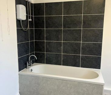 Ground Floor - Photo 5