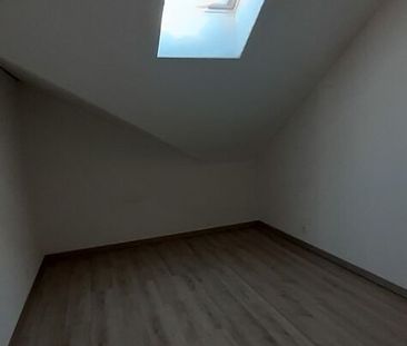 A spacious rooftop terrace facing the setting sun - Foto 4