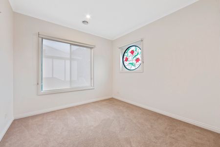 3/369 Napier Street, Strathmore VIC 3041 - Photo 3