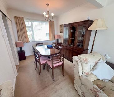 3 bedroom detached bungalow to rent - Photo 4