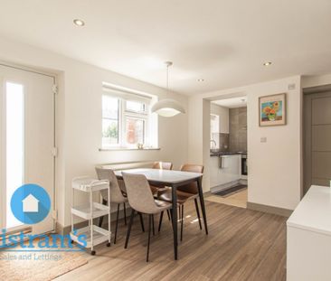 2 bed Flat for Rent - Photo 5