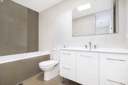 2/8A Gillies Street, Wollstonecraft NSW 2065 - Townhouse For Rent | Domain - Photo 2