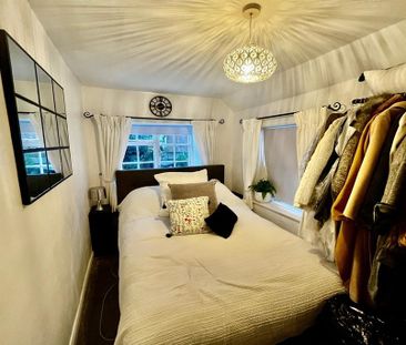 2 bedroom terraced house to rent - Photo 4