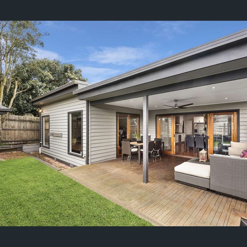 14 Judith Street, Burwood, Vic 3125 - Photo 1
