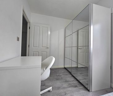 Room in a Shared Flat, Arundel House, E17 - Photo 4