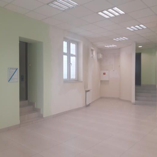 LOKAL PRZY DEPTAKU 5.200 PLN / m-c - Photo 1