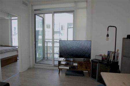 For Lease - 27 Bathurst Street Unit# 1718, Toronto, Ontario - Photo 4