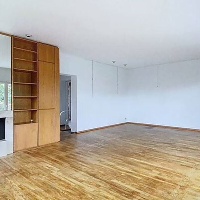 Woning te huur in Ukkel voor € 3.500 met 4 slaapkamers - Foto 1