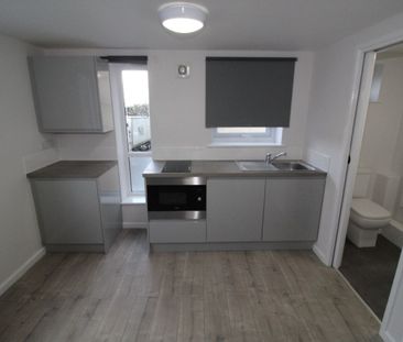 4 Lodge Bank, Moor Lane , PRESTON PR1 1JR - Photo 4