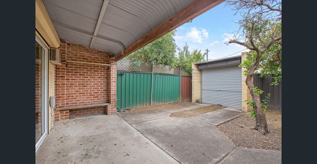 Neat & Tidy Flat - Photo 1