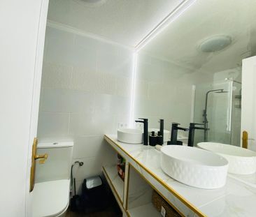 Torrevieja, Valencian Community 03189 - Photo 3