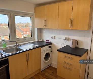 2 bedroom flat to rent - Photo 5