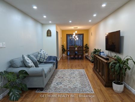 Semi-Detached Home For Lease | E8064400 - Photo 5