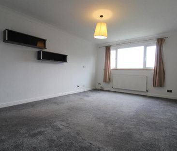 3 bedroom apartment to rent - Photo 1