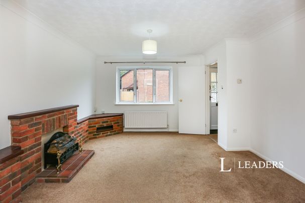 3 bedroom detached to rent Brookside Way, West End, Southampton, SO30 - Photo 1